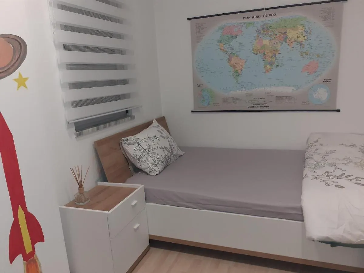 Lake View Apartment Tirana