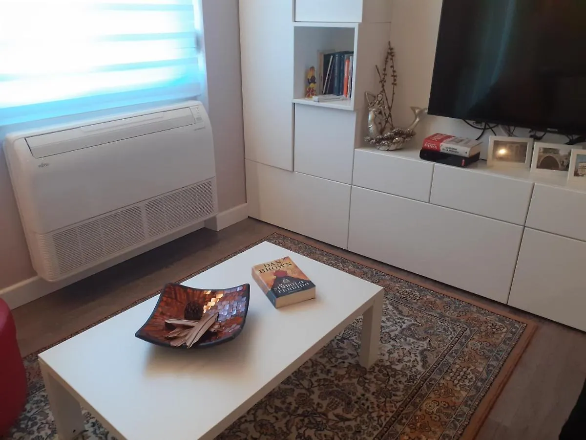 Lake View Apartment Tirana Albanie